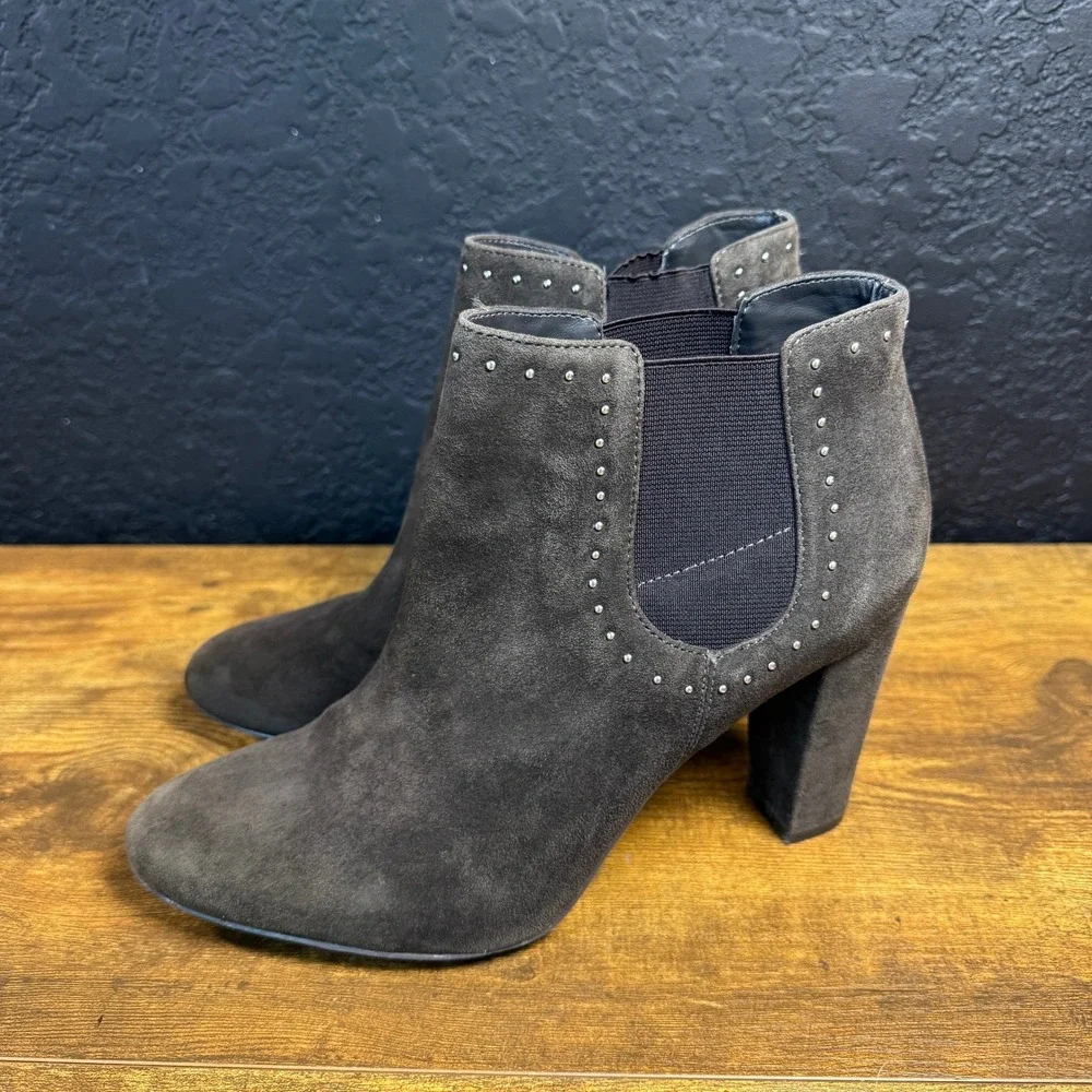Lauren Ralph Lauren 11424 F16 Grey Suede Studded Ankle Booties Womens 9.5B